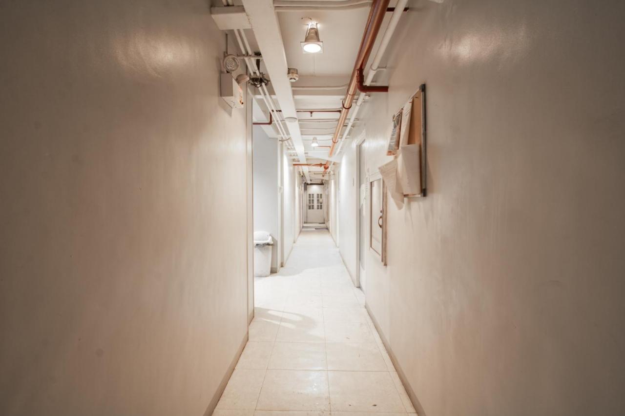 פאסאי Ark Hostel City Center Manila מראה חיצוני תמונה