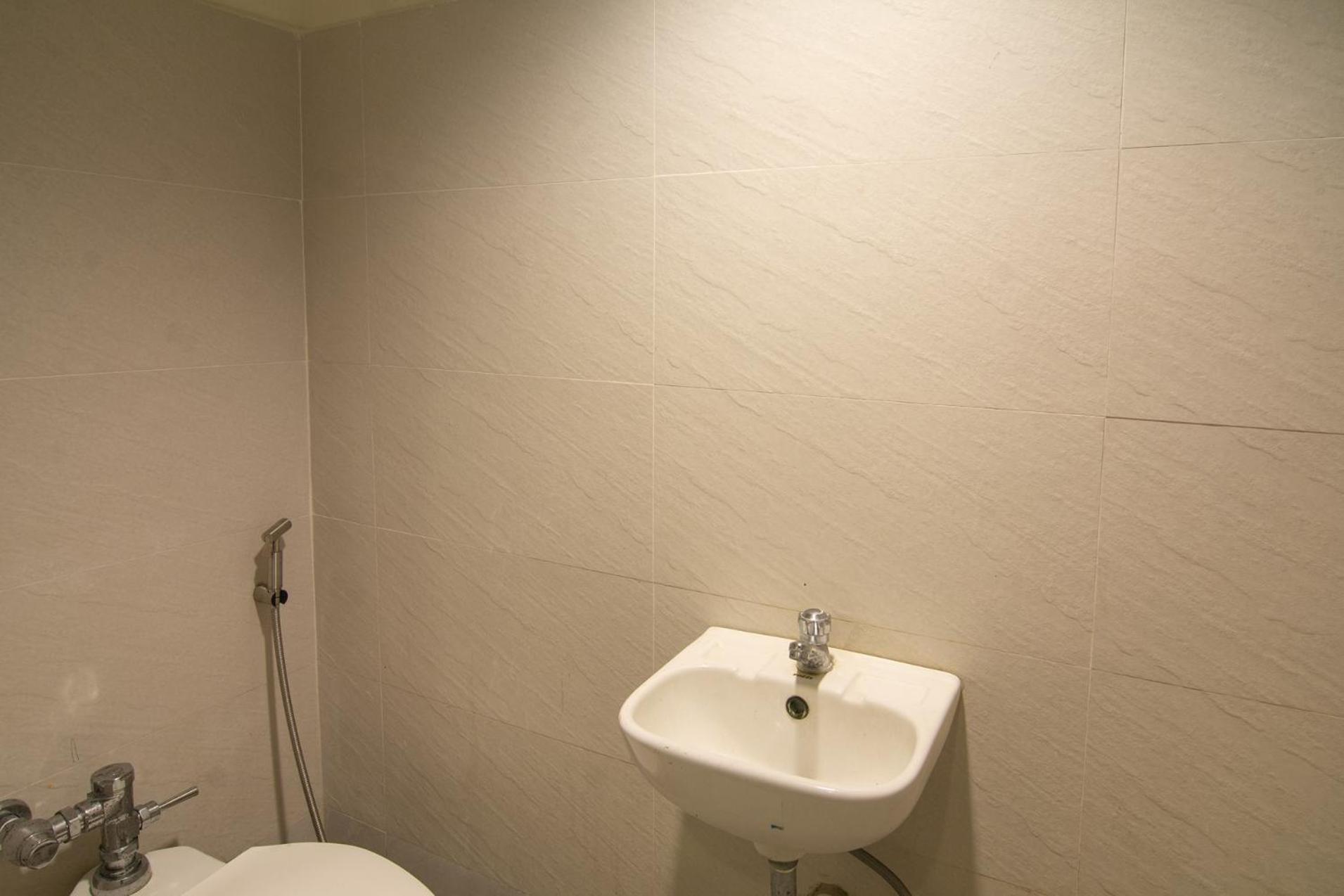 פאסאי Ark Hostel City Center Manila מראה חיצוני תמונה